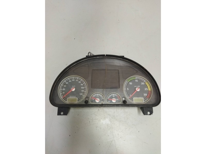 Recambio de cuadro instrumentos para iveco stralis (as) fsa t / fp lt 4x2 gran espacio referencia OEM IAM 504226363  
