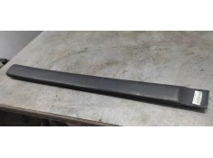 Recambio de moldura puerta delantera derecha para peugeot 206 berlina xs referencia OEM IAM 9620864377  