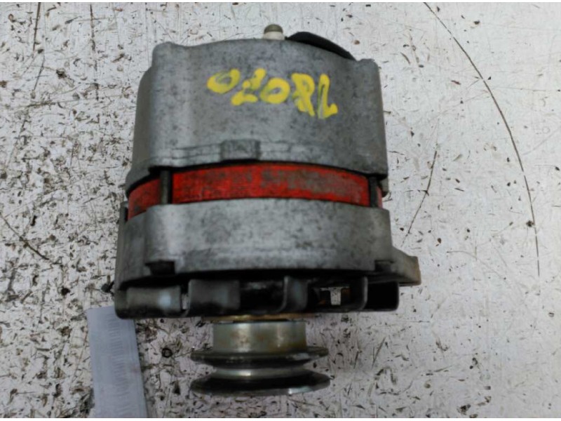 Recambio de alternador para citroën c15 re familiale referencia OEM IAM 0120489467 14V/2355A 