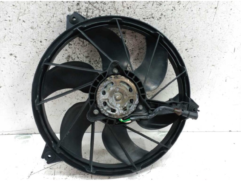Recambio de electroventilador para peugeot 206 berlina xr referencia OEM IAM 9630867380  