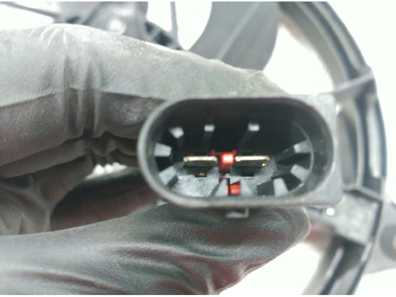Recambio de electroventilador para peugeot 206 berlina xr referencia OEM IAM 9630867380  
