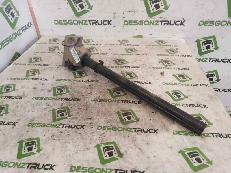 Recambio de soporte guardabarros trasero para renault serie t fg 4x2 cabina high-sleeper referencia OEM IAM   