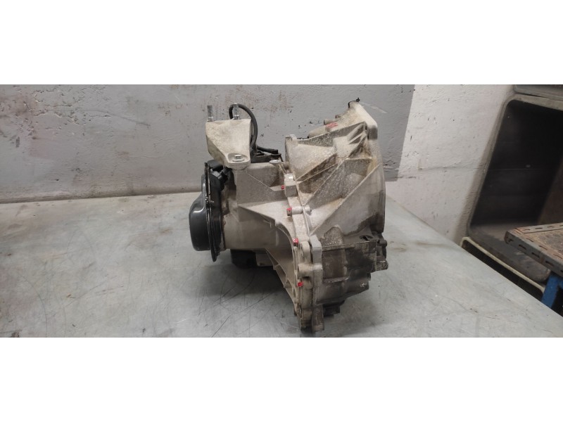 Recambio de caja cambios para ford fiesta (cb1) referencia OEM IAM 8a6r7002je  