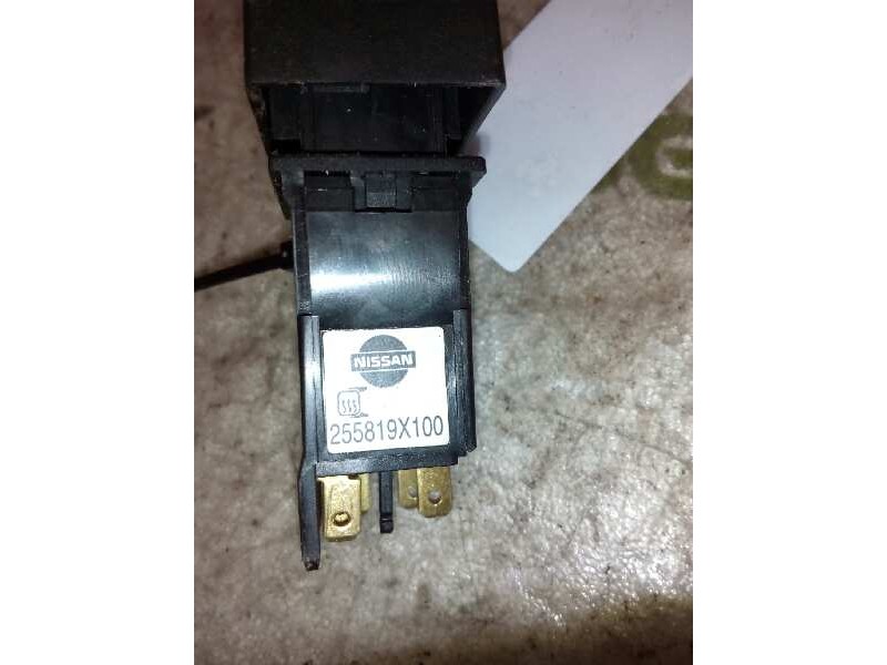 Recambio de boton antivaho para nissan trucks atleon 35.15 referencia OEM IAM 255819X100  