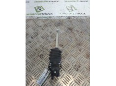 Recambio de valvula aire para renault magnum e-tech 2000  fas 4 x 2 larga distancia referencia OEM IAM 4640070150  VALVULA NIVEL