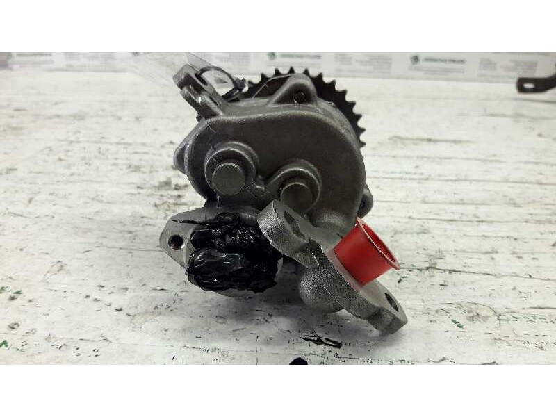 Recambio de bomba aceite para ford mondeo berlina (ge) ambiente referencia OEM IAM 070905165  