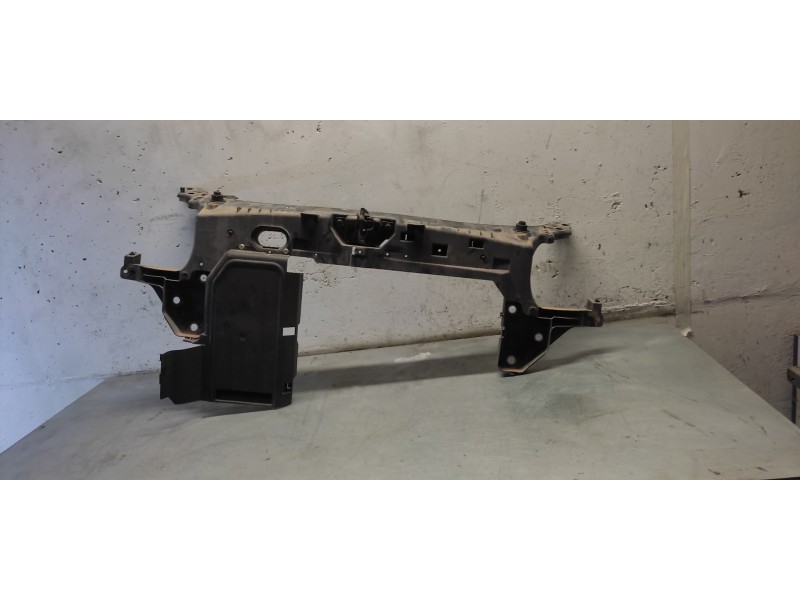 Recambio de panel frontal para renault modus confort dynamique referencia OEM IAM   