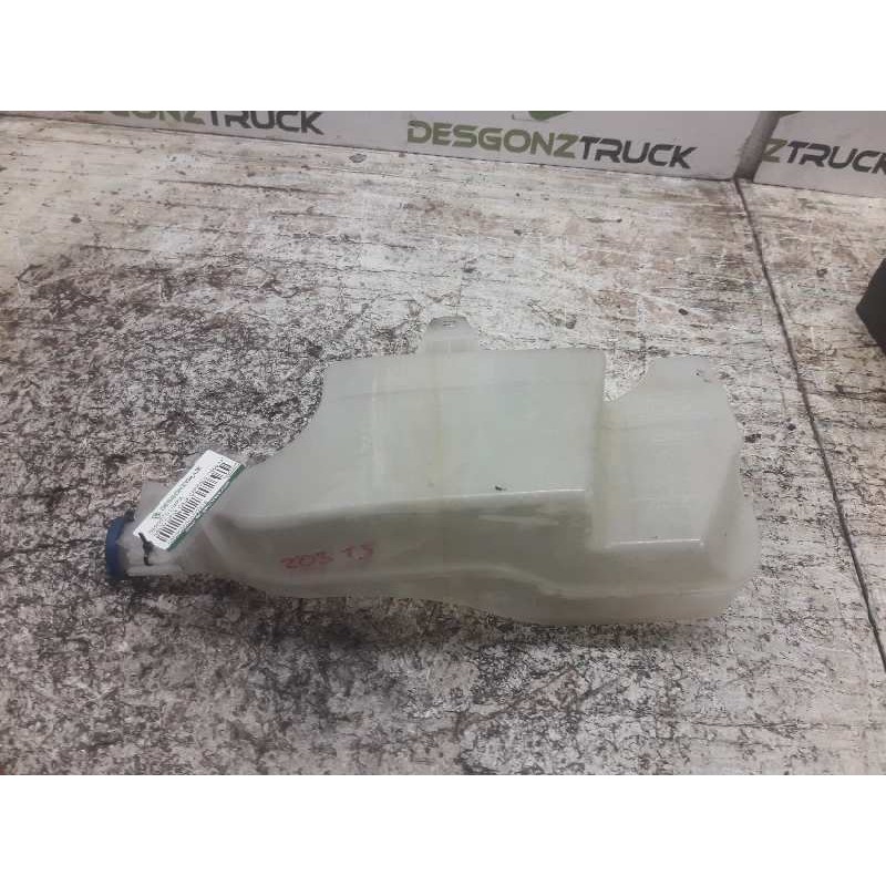 Recambio de deposito limpia para iveco daily caja cerrada (1999 =>) 35 - s 11 caja cerrada referencia OEM IAM 500336393  