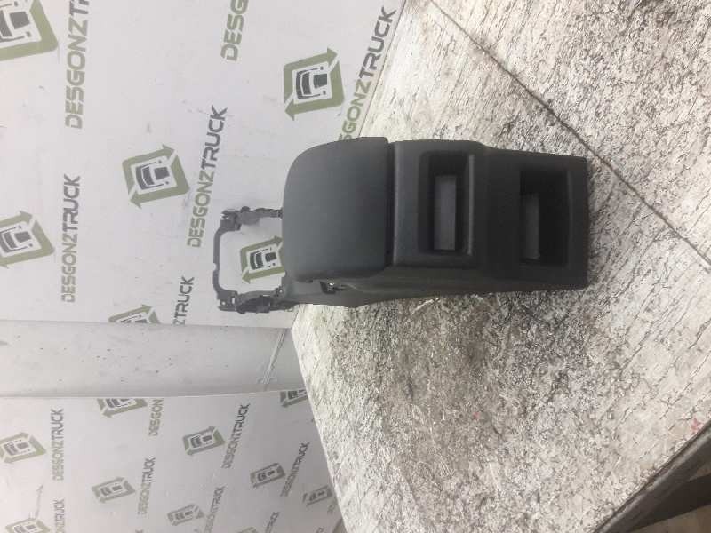 Recambio de guarnecidos palanca cambio para citroën c4 lim. seduction referencia OEM IAM 9688972577  