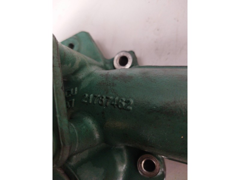 Recambio de tubo para volvo fh xxx fg 4x2 low corto referencia OEM IAM 21767462  