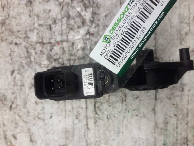 Recambio de motor elevalunas trasero derecho para opel vectra b berlina básico (1999) referencia OEM IAM 0130821794  