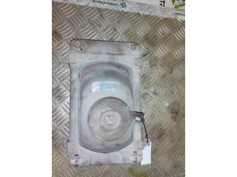 Recambio de faro izquierdo para pegaso trucks ekus 1215.8 referencia OEM IAM   
