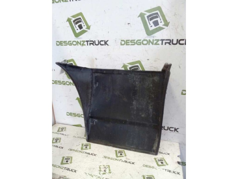 Recambio de guardabarros delantero izquierdo para pegaso trucks ekus 1215.8 referencia OEM IAM   