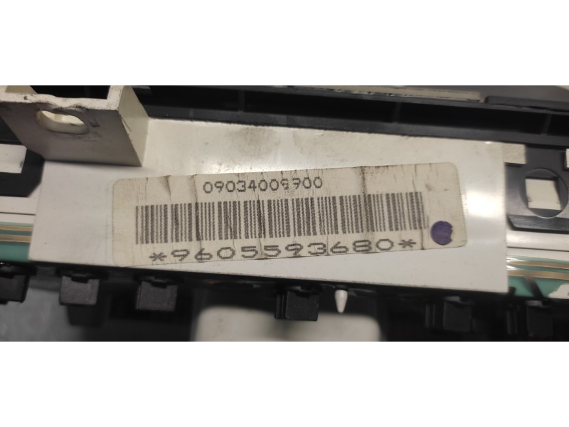 Recambio de cuadro instrumentos para peugeot 106 (s1) 1.1 referencia OEM IAM 9605593680  
