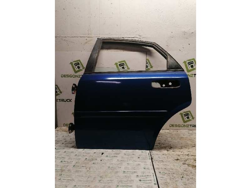 Recambio de puerta trasera izquierda para daewoo nubira berlina 1.6 cat referencia OEM IAM   