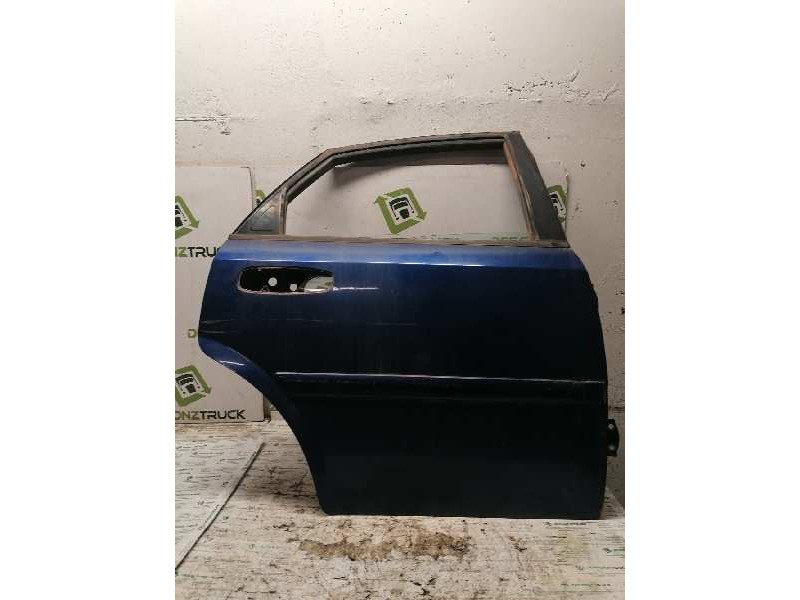 Recambio de puerta trasera derecha para daewoo nubira berlina 1.6 cat referencia OEM IAM   