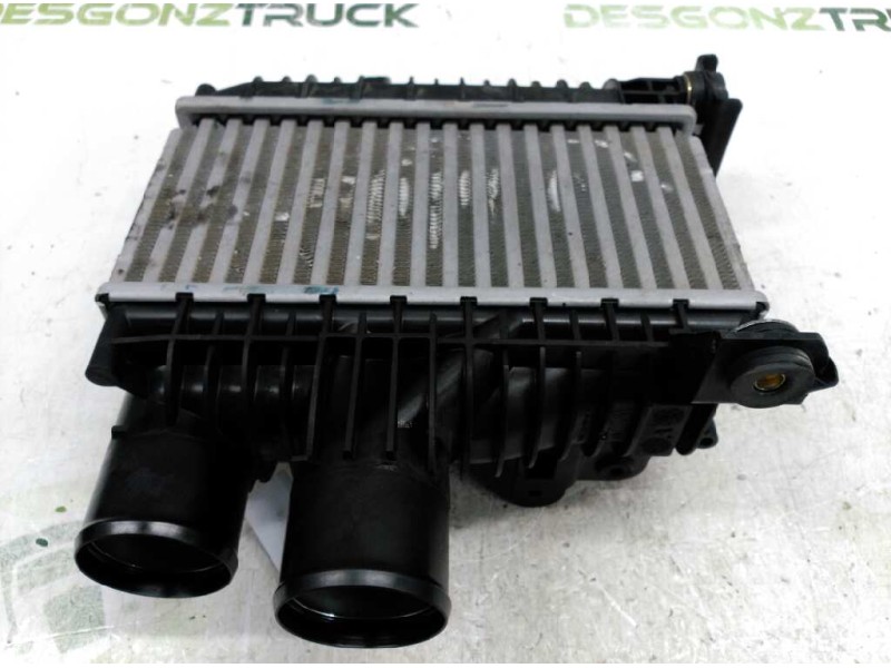 Recambio de intercooler para toyota avensis wagon (t25) 2.0 d-4d executive referencia OEM IAM   
