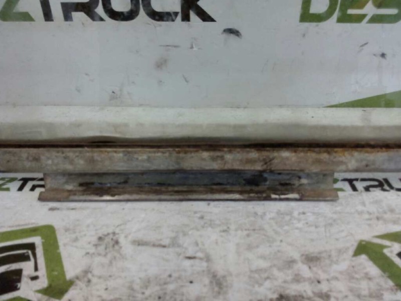 Recambio de luna delantera izquierda para iveco serie m chasis  (145-17) 130 kw tráfico urbano referencia OEM IAM   