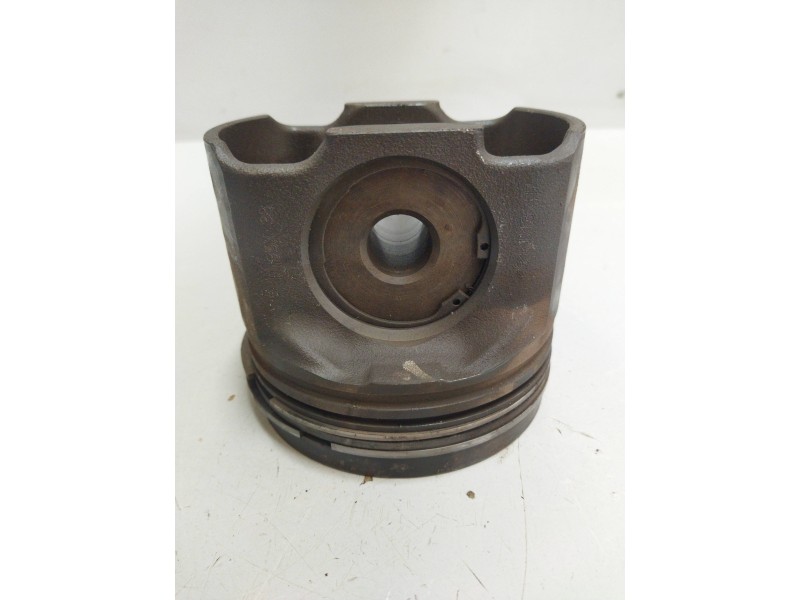 Recambio de piston para volvo fh xxx fg 4x2 low corto referencia OEM IAM 22106875  