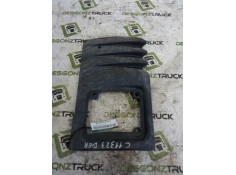 Recambio de molduras delanteras para iveco serie m chasis  (145-17) 130 kw tráfico urbano referencia OEM IAM 4786009 MOLDURA PIL