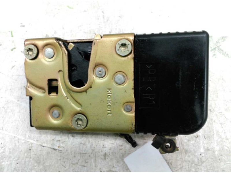 Recambio de cerradura puerta delantera derecha para peugeot 406 berlina (s1/s2) sr referencia OEM IAM 9136J6  