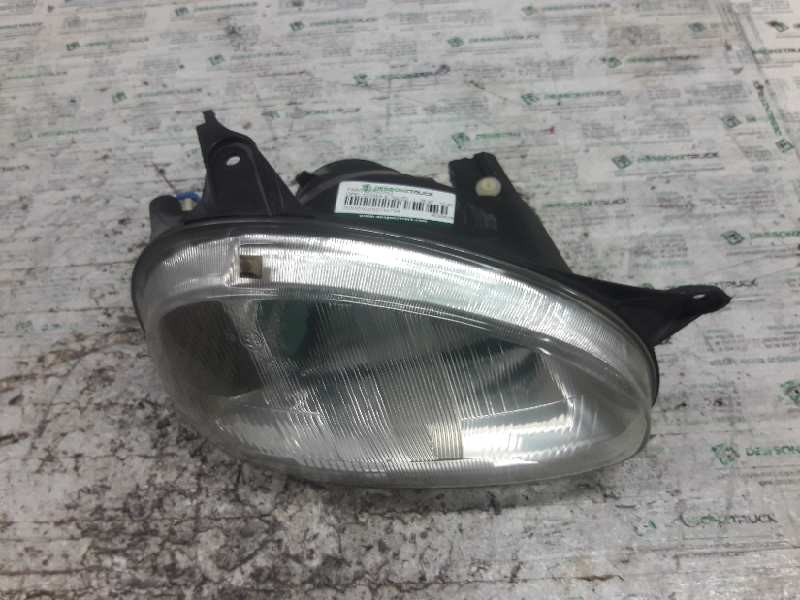 Recambio de faro derecho para opel corsa b top (e) referencia OEM IAM 90386290  