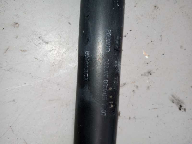 Recambio de bombin calandra para iveco stralis (ad/at) 7.8 diesel referencia OEM IAM 504073875  