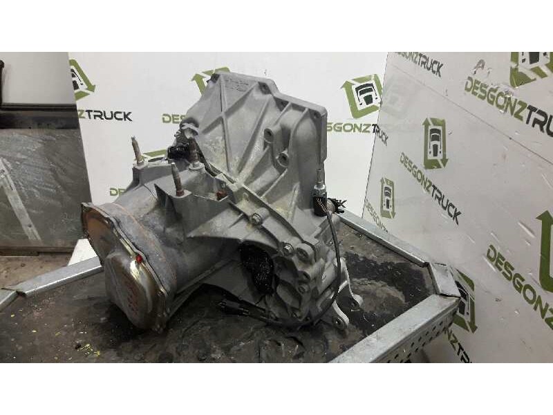 Recambio de caja cambios para ford fiesta berlina básico referencia OEM IAM F0F6D12  