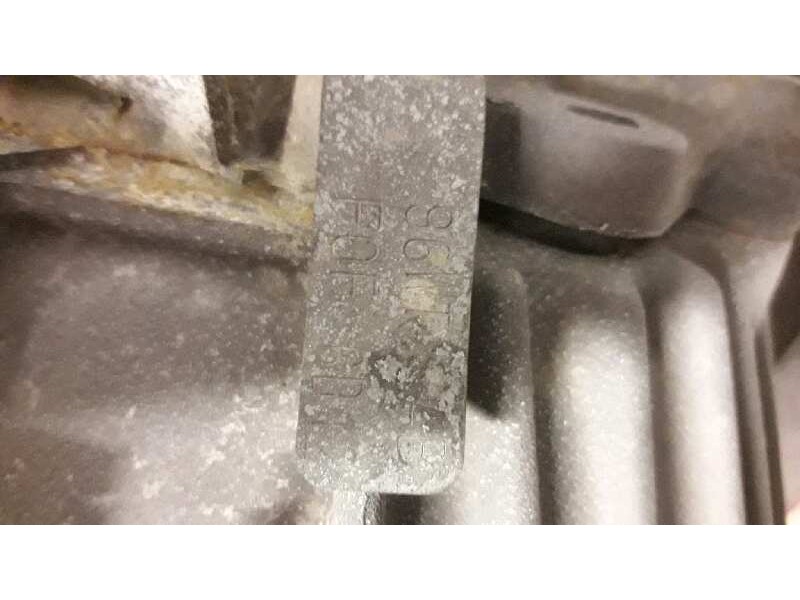 Recambio de caja cambios para ford fiesta berlina básico referencia OEM IAM F0F6D12  