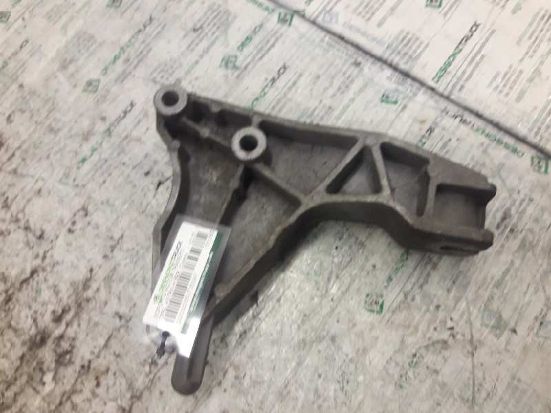 Recambio de soporte motor trasero para opel astra h ber. cosmo referencia OEM IAM 13125625 CENTRAL 