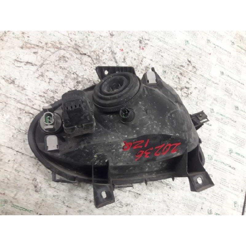 Recambio de faro izquierdo para renault clio ii fase i (b/cbo) 1.4 alize referencia OEM IAM 7701697617  
