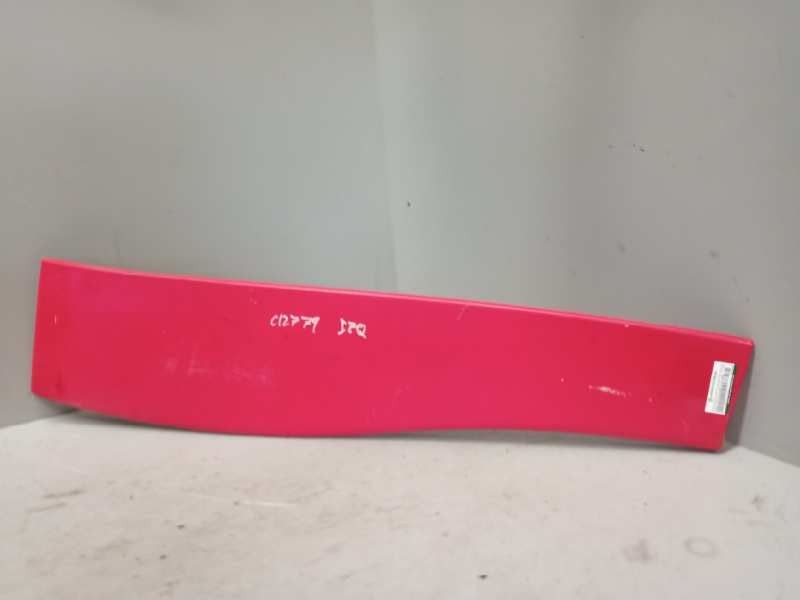 Recambio de moldura puerta delantera izquierda para iveco stralis (as) 12.9 diesel referencia OEM IAM 500397857  