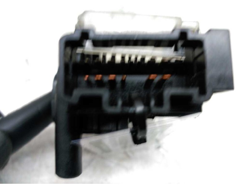 Recambio de mando limpia para toyota avensis wagon (t25) 2.0 d-4d executive referencia OEM IAM 173654  