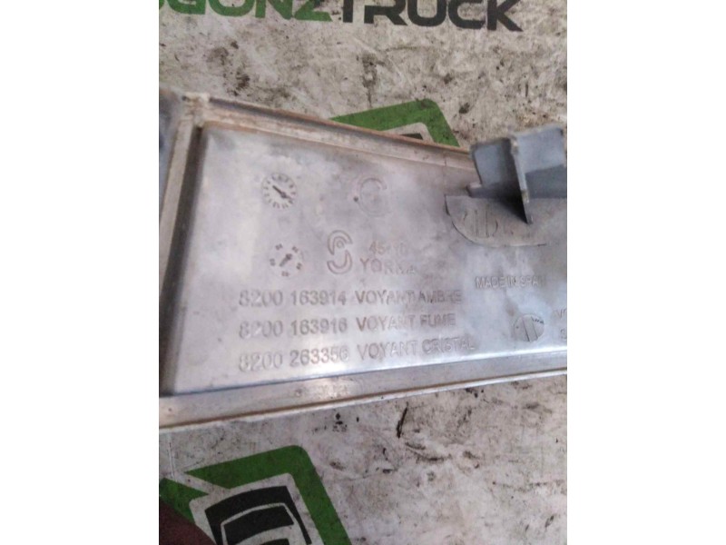 Recambio de piloto delantero izquierdo para renault mascott fg 120. 35/55/65 cabina individual referencia OEM IAM   