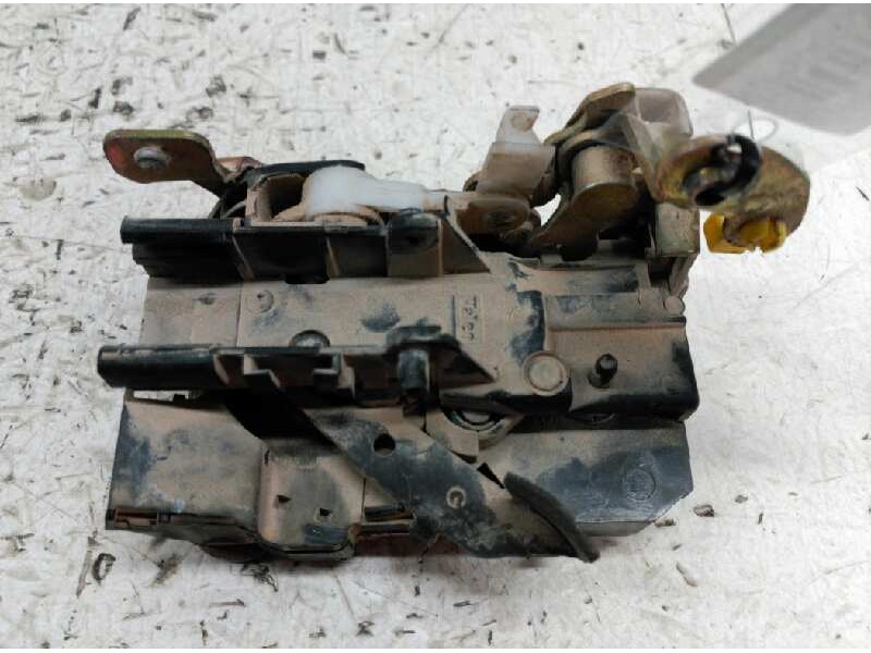 Recambio de cerradura puerta delantera izquierda para renault laguna (b56) 2.0 d rn (b56f/g) referencia OEM IAM   