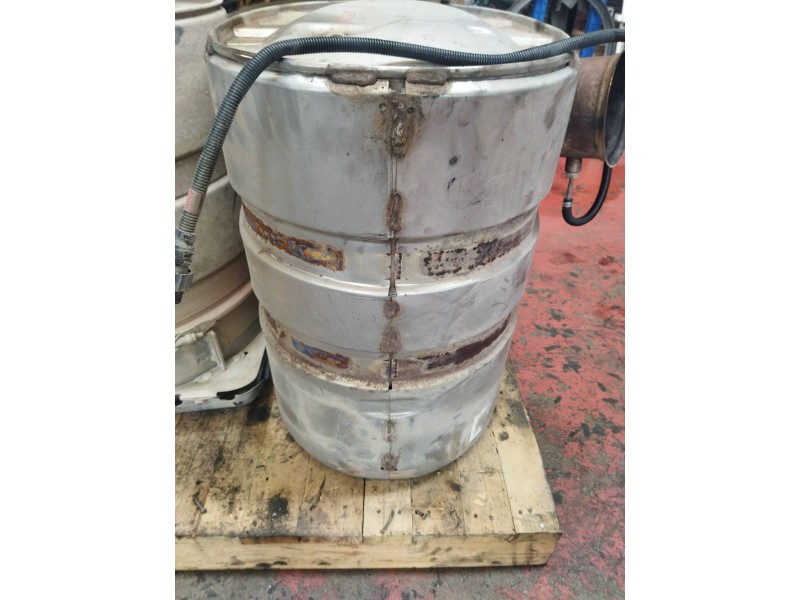 Recambio de catalizador para renault premium lander 10.8 diesel referencia OEM IAM 7420894956  