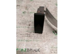 Recambio de warning para daewoo nubira berlina 1.6 cat referencia OEM IAM  8 PINS 