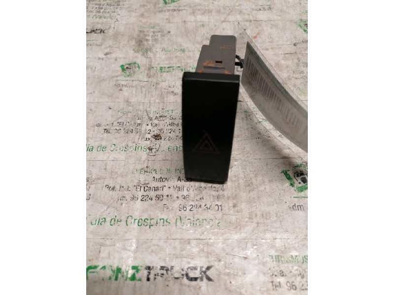 Recambio de warning para daewoo nubira berlina 1.6 cat referencia OEM IAM  8 PINS 