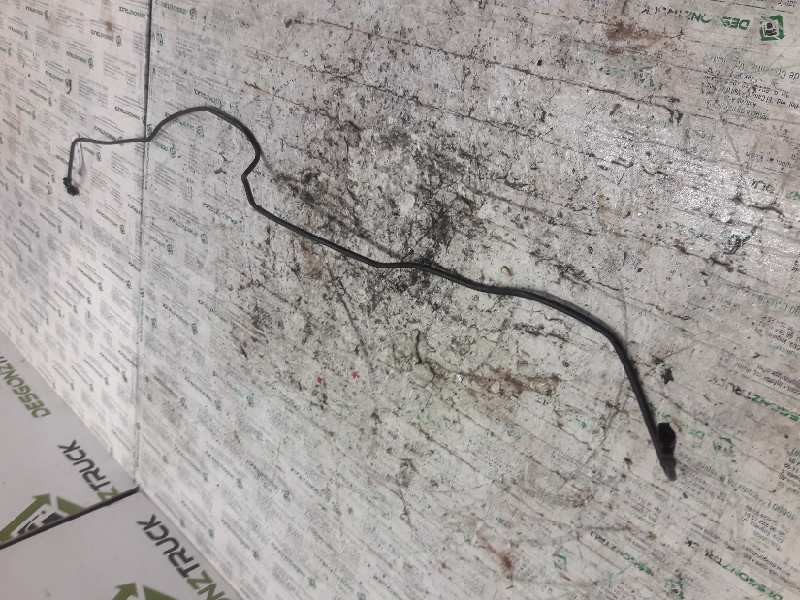 Recambio de tubo para ford focus lim. (cb8) titanium referencia OEM IAM BV618C012AA  