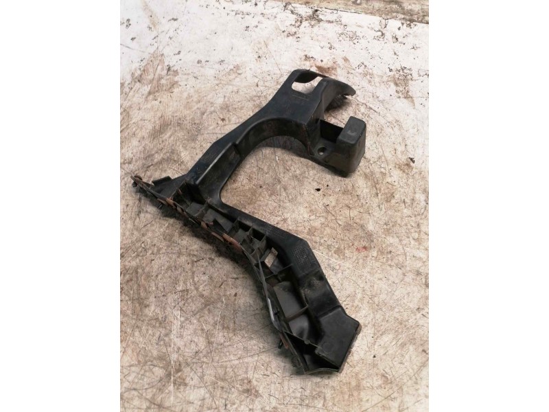 Recambio de soportes paragolpes para peugeot 308 sw sport referencia OEM IAM 9681474980  
