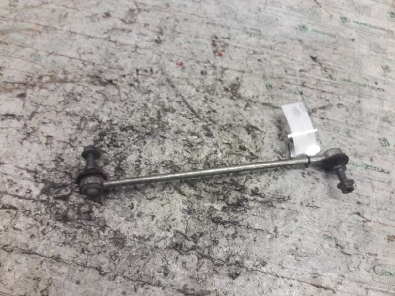 Recambio de bieleta barra estabilizadora delantera para ford focus lim. (cb8) titanium referencia OEM IAM   