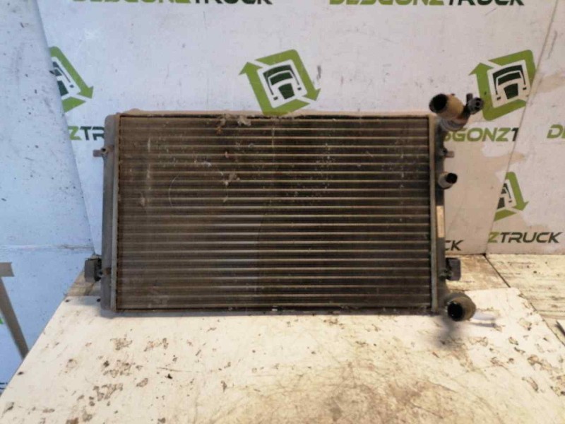 Recambio de radiador agua para volkswagen golf iv berlina (1j1) 1.9 tdi referencia OEM IAM 1J0121253N  