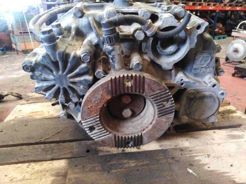 Recambio de caja cambios para renault hr xxx.18/26 premium 01 referencia OEM IAM 9S109 1304051478 5010545316