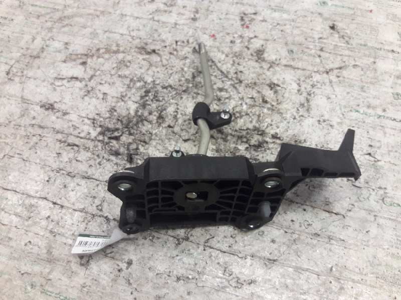 Recambio de palanca cambio para ford focus berlina (cap) ambiente (d) referencia OEM IAM   