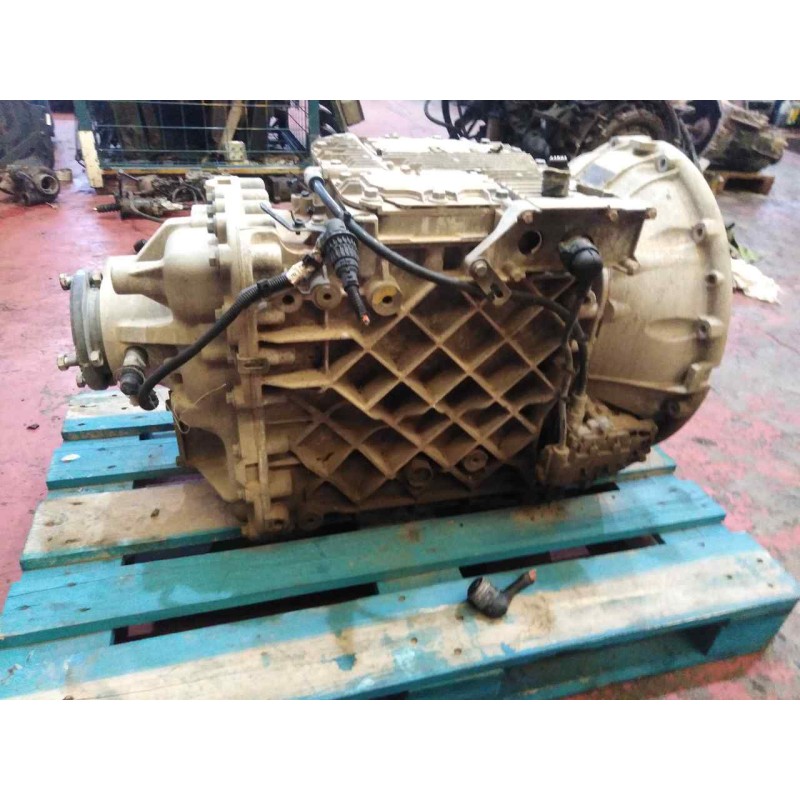 Recambio de caja cambios para renault premium route 2006 fas 4x2 larga distancia referencia OEM IAM AT2412D SP3190584 1100056671
