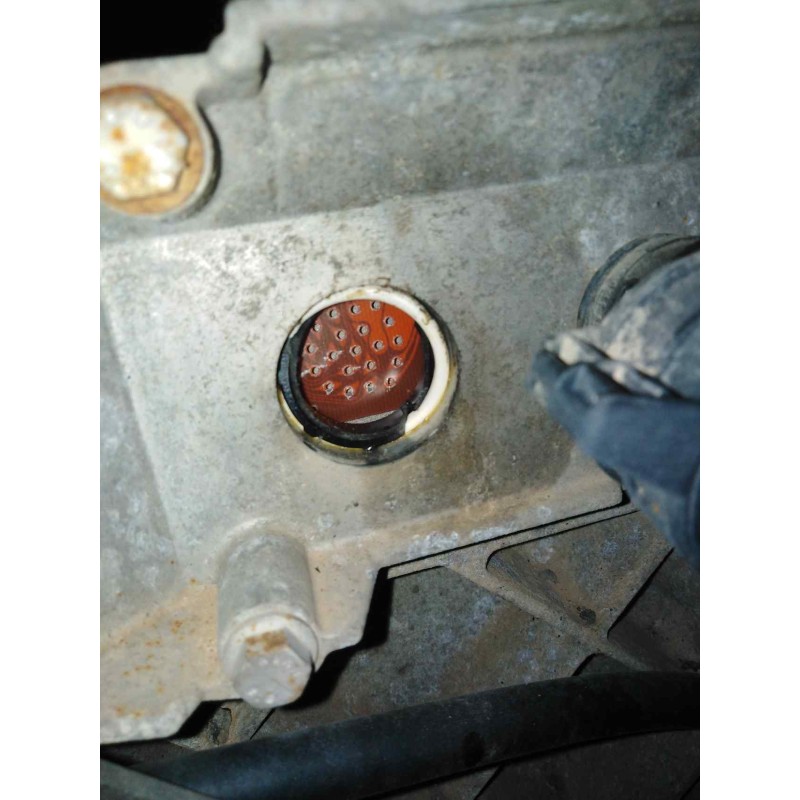 Recambio de caja cambios para renault premium route 2006 fas 4x2 larga distancia referencia OEM IAM AT2412D SP3190584 1100056671