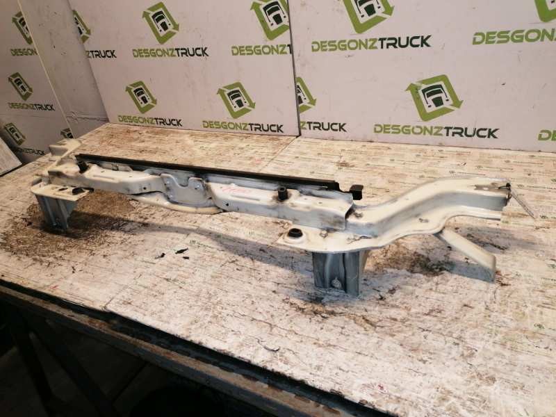 Recambio de travesaño superior para fiat qubo (300) 1.3 16v m-jet cat referencia OEM IAM   