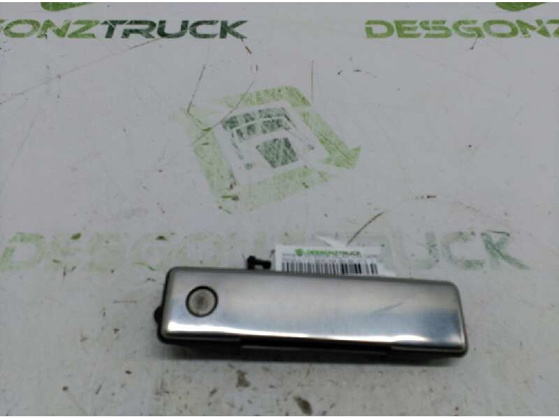 Recambio de maneta exterior delantera derecha para renault 21 berlina (b/l48) gtx referencia OEM IAM 7700767633  