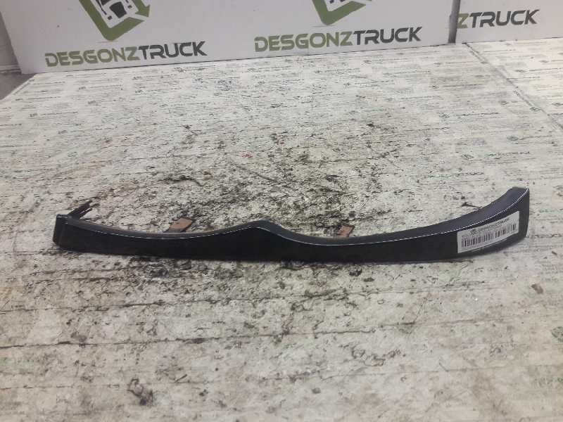 Recambio de molduras delanteras para bmw serie 3 berlina (e46) 2.0 16v diesel cat referencia OEM IAM   