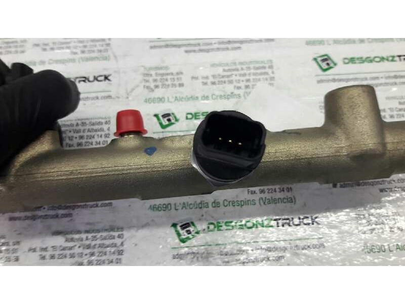 Recambio de rampa inyectora para peugeot 406 berlina (s1/s2) 2.0 hdi referencia OEM IAM 0445214010  